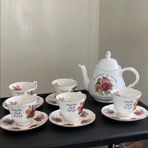 Teapot set with 5 cups and saucer Arthur Wood & Son, Staffordshire, England
